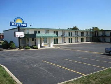 Days Inn - Naperville, IL
