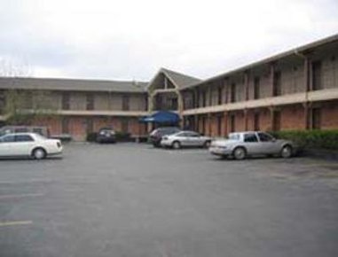 Days Inn Lake St Louis - Lake Saint Louis, MO