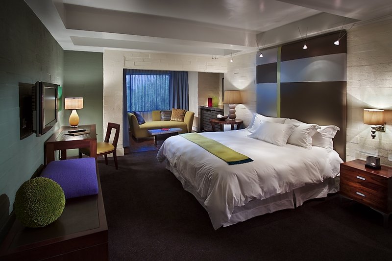 SANCTUARY ON CAMELBACK MOUNTAIN - Paradise Valley, AZ