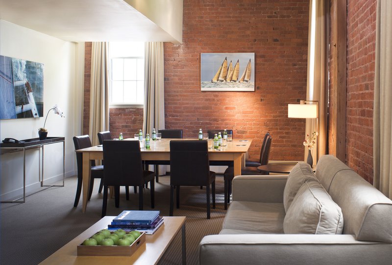 Mill Street Inn - Newport, RI