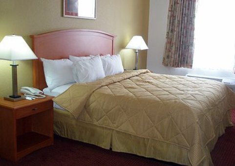 Comfort Inn & Suites Chesapeake