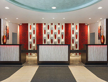 Ramada Plaza Newark Liberty International Airport - Newark, NJ