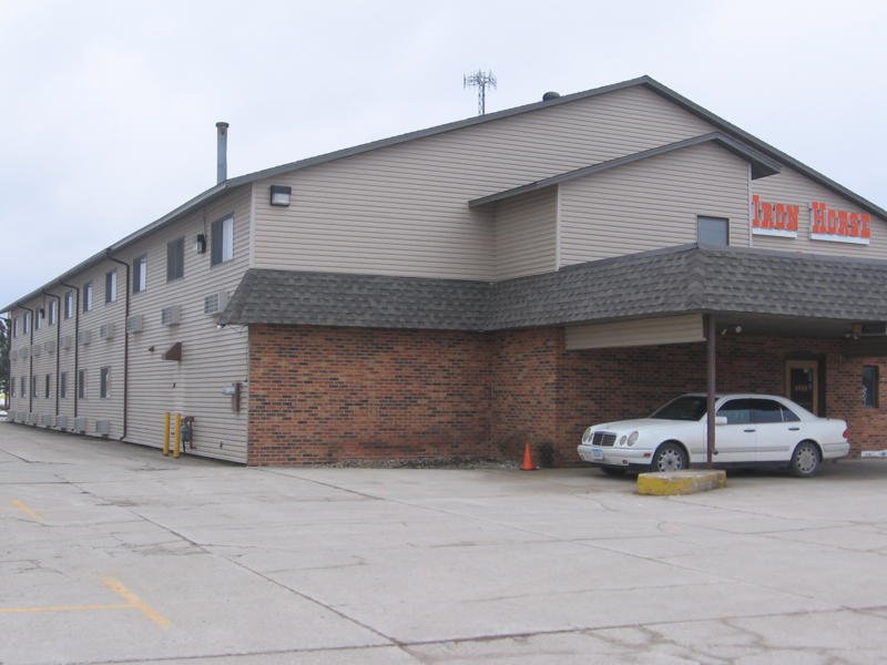 Iron Horse - Sheldon, IA