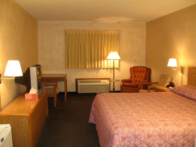 Iron Horse - Sheldon, IA