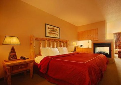Comfort Suites Rapid River Lodge - Baxter, MN