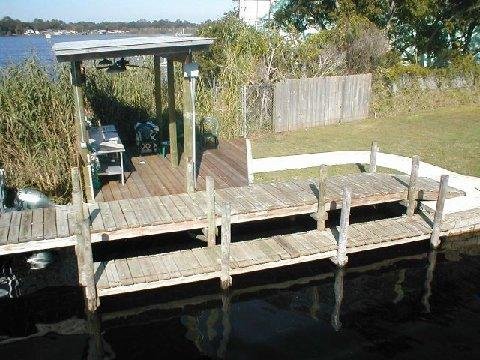 Tropical Resort & Marina - Deland, FL