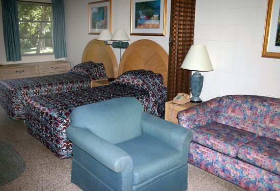 Tropical Resort & Marina - Deland, FL