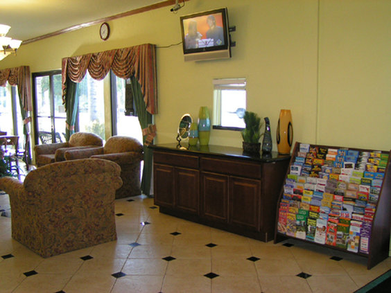 Budget Inn - Santa Fe Springs, CA