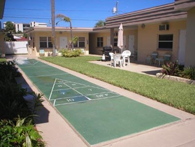 Monaco Resort Motel