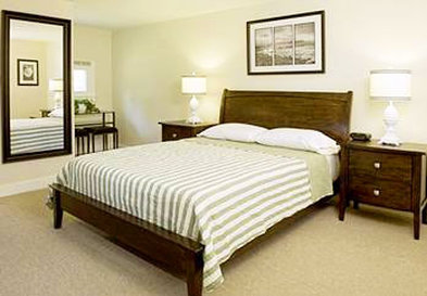 TOWN LINE MOTOR INN - Mashpee, MA