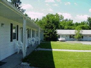 Villager Motel