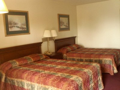 East Lake Inn - Tampa, FL