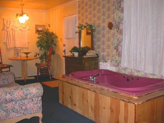 Black Forest Lodge - Big Bear Lake, CA