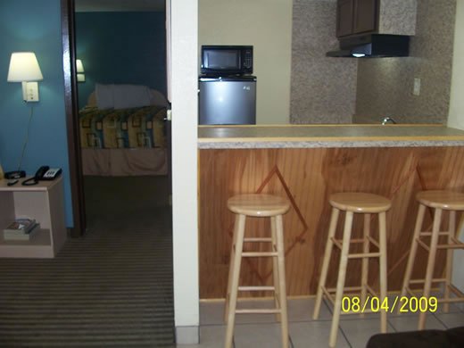 Surfside Inn Suites - Rockport, TX