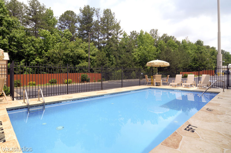 Best Western Garden Inn & Suites - Cartersville, GA