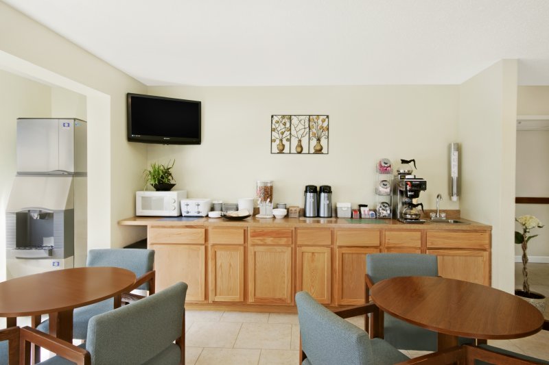 Americas Best Value Inn & Suites - Cabool, MO