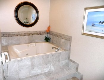 Best Western Plus-Landmark Inn - Lincoln City, OR