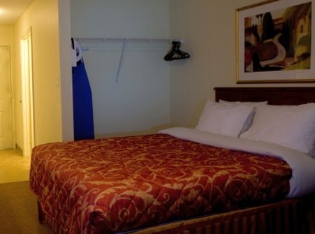 Econo Lodge Space Center - Cocoa, FL