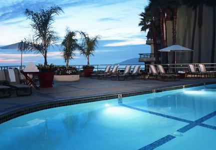 Cliffs Resort - Pismo Beach, CA