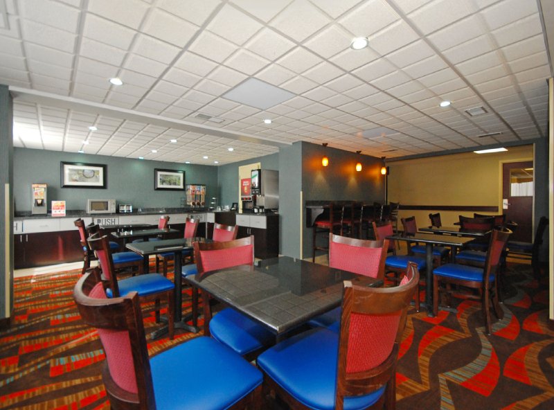 Best Western - New Philadelphia, OH