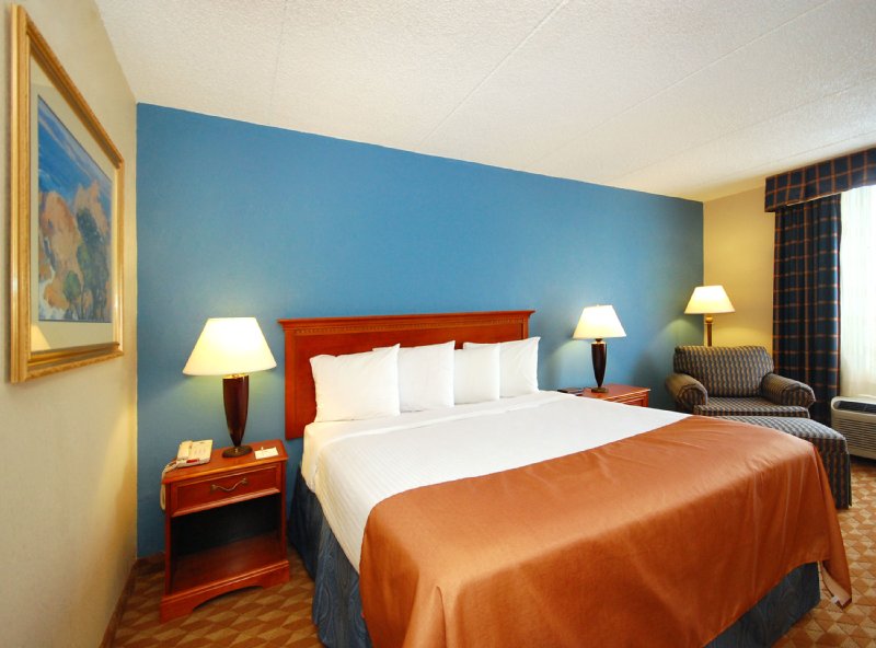 Best Western - New Philadelphia, OH