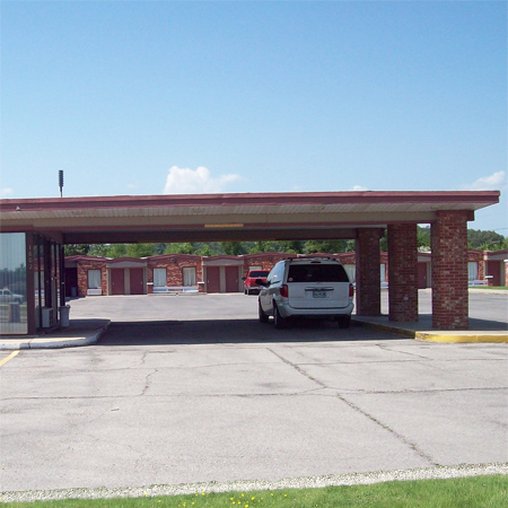 HICKORY HOUSE MOTOR INN - Dexter, MO