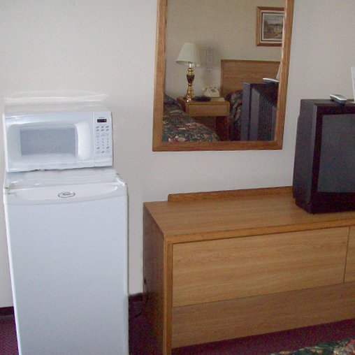 HICKORY HOUSE MOTOR INN - Dexter, MO