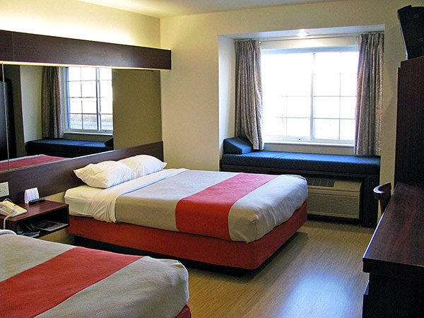 Motel 6 - Huron, OH