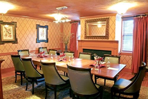 Bedford Village Inn - Bedford, NH