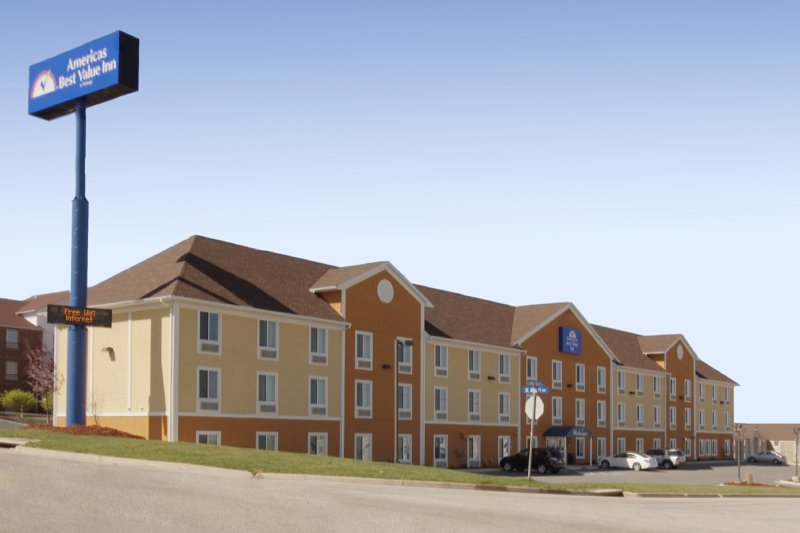 Americas Best Value Inn - Saint Robert, MO