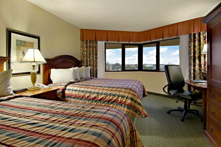 Hotel RL By Red Lion Spokane At The Park - Spokane, WA