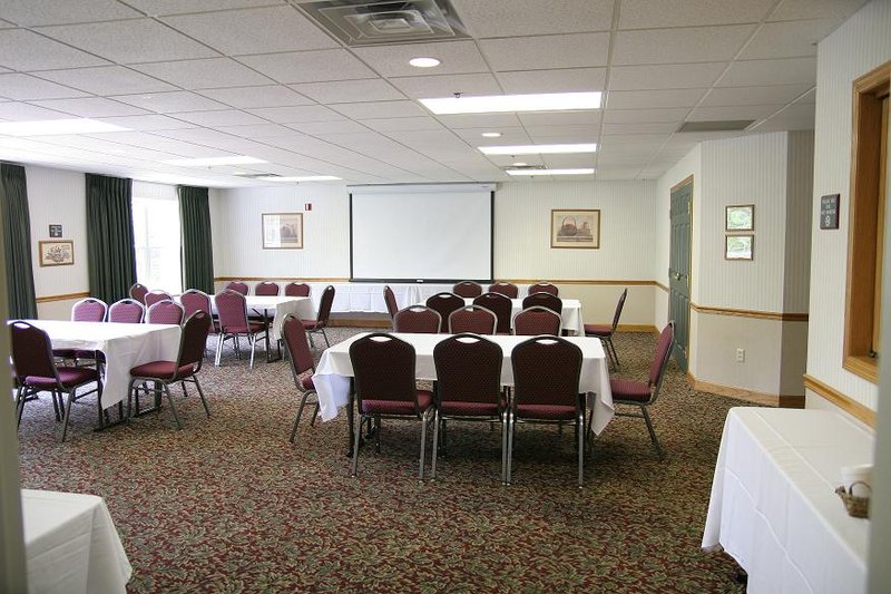 Country Inn & Suites By Carlson, Germantown, Wi - Germantown, WI