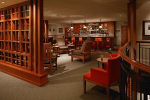 Avila Village Inn - Avila Beach, CA