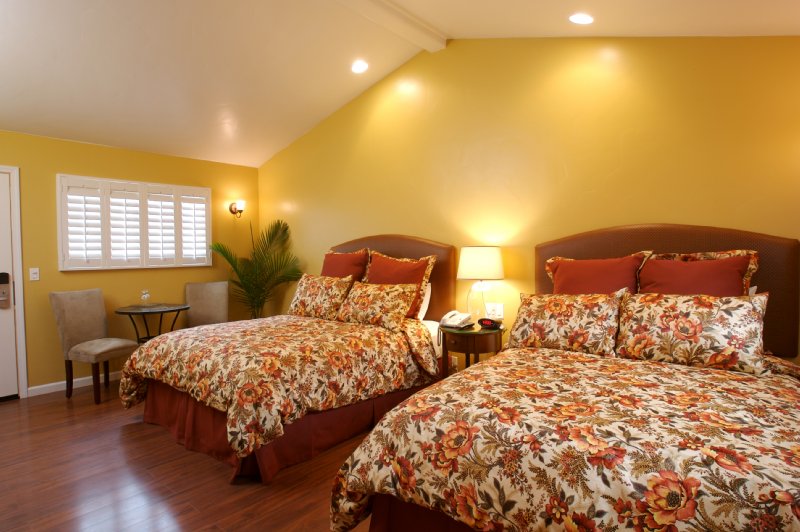 Sunset Inn - Pacific Grove, CA