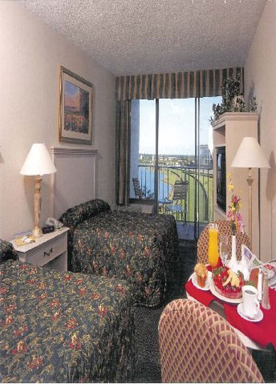 EL PALACIO SPORTS HOTEL - Opa Locka, FL