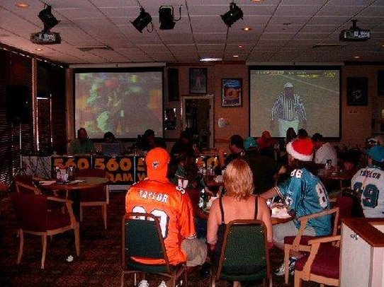 EL PALACIO SPORTS HOTEL - Opa Locka, FL