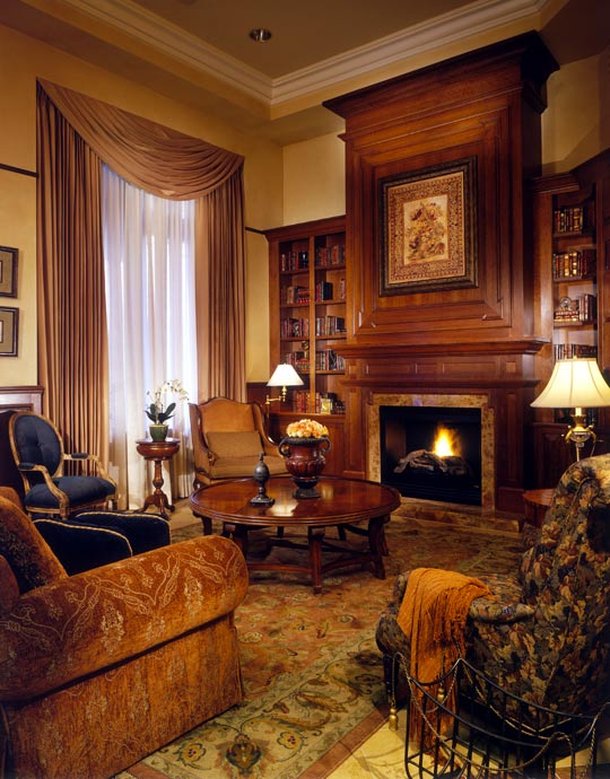 The Carlton Hotel - Atascadero, CA