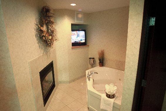 Kelly Inn & Suites - Mitchell, SD