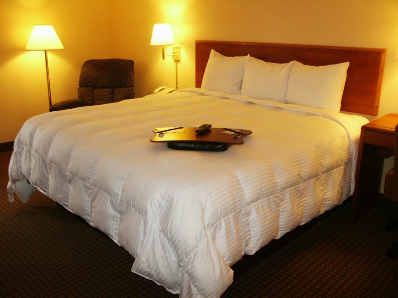 Quality Inn - Holly Springs, MS