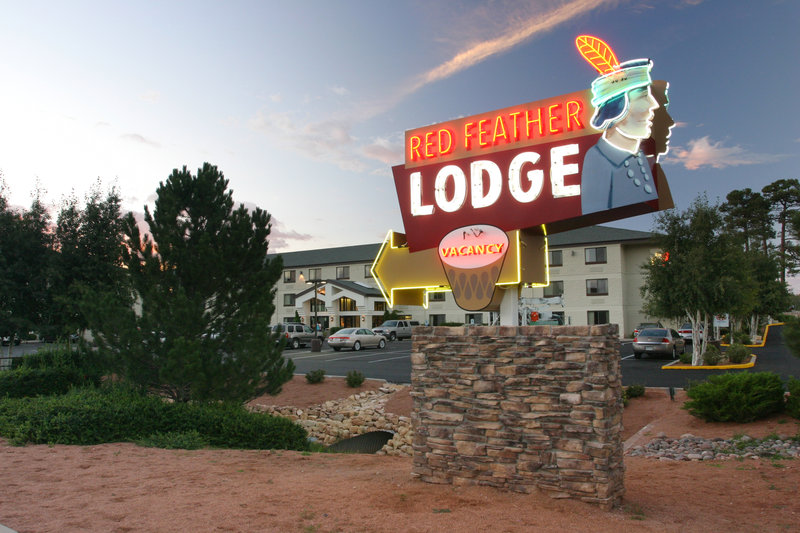 Red Feather Lodge - Tusayan, AZ