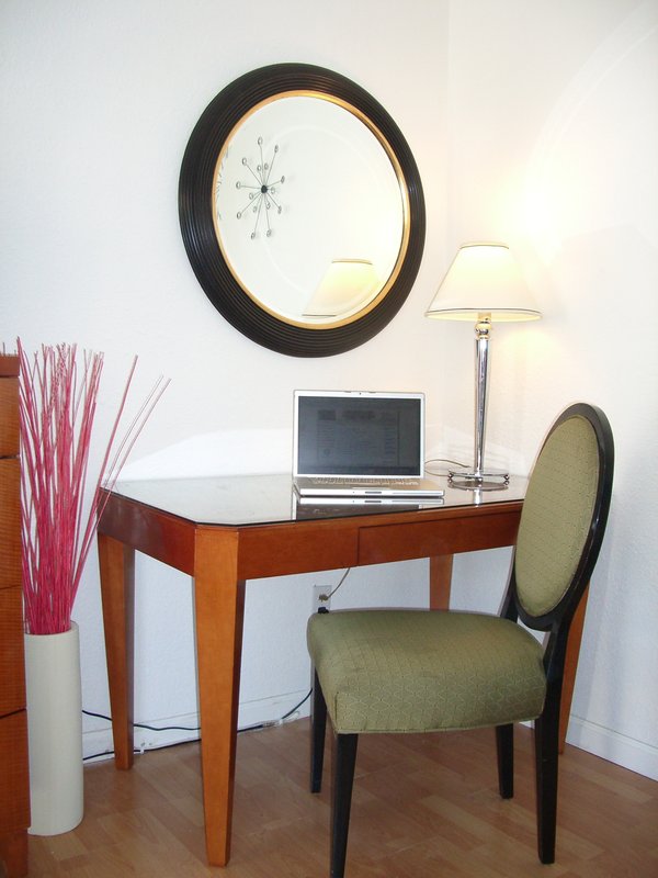 Alpine Inn & Suites - Daly City, CA