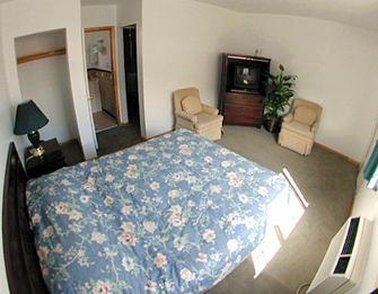 Alpine Inn & Suites - Daly City, CA
