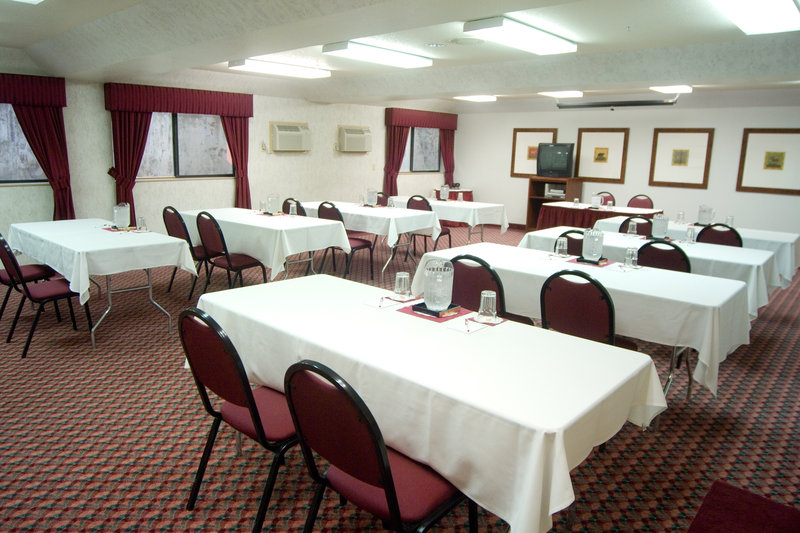 Phoenix Inn Suites - South Salem - Salem, OR