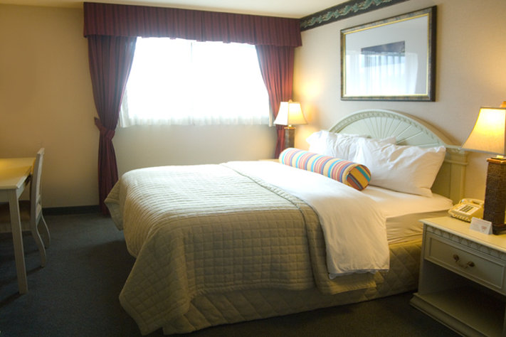 Phoenix Inn Suites - South Salem - Salem, OR