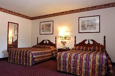 Pasadena Inn - Pasadena, CA