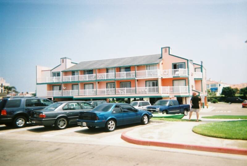 Sanatra Inn - Sunset Beach, CA