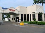 Victoria Palm Inn & Suites