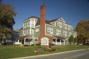 Ivy Court Inn & Suites - South Bend, IN