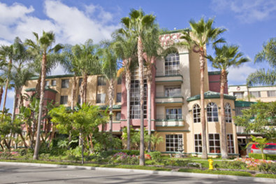 Peacock Suites Hotel