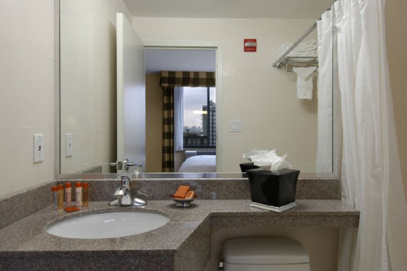 Hotel Le Jolie - Brooklyn, NY